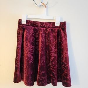 Forever 21 maroon velvet skirt
